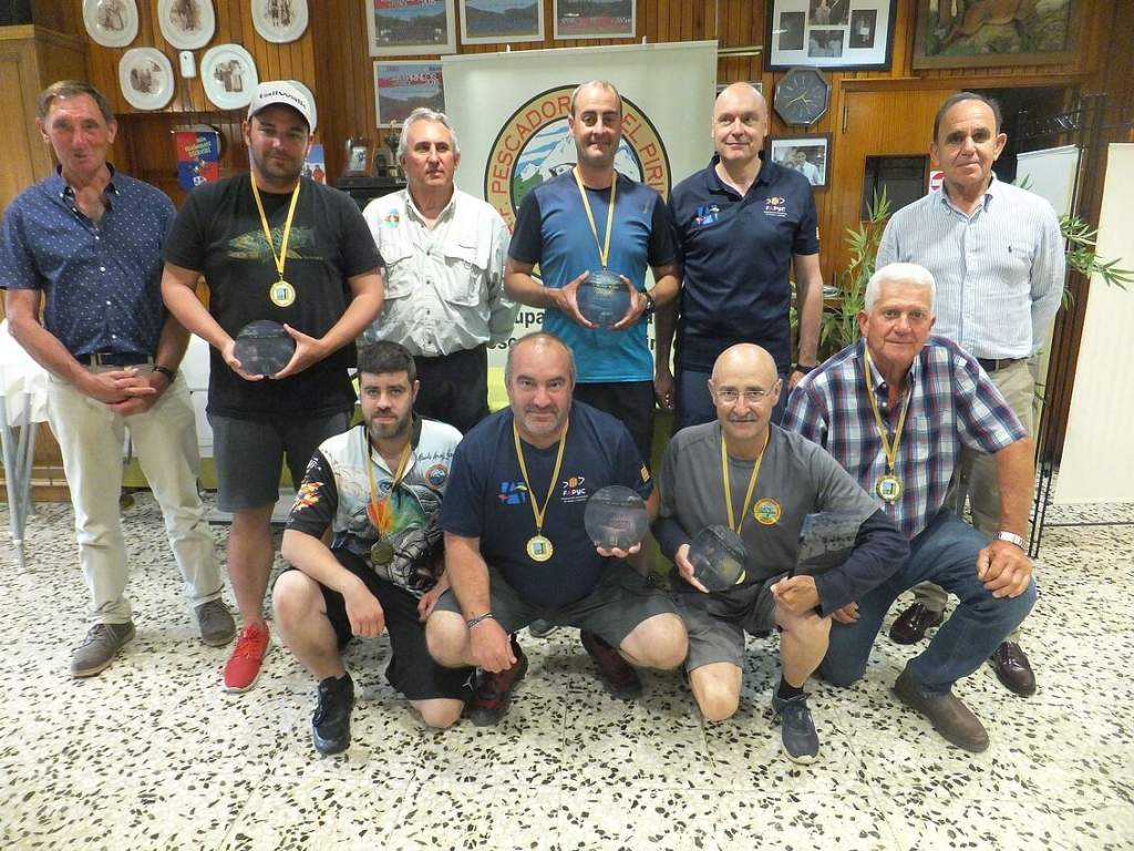 Equipo Campeón - Pescadores del Pirineo